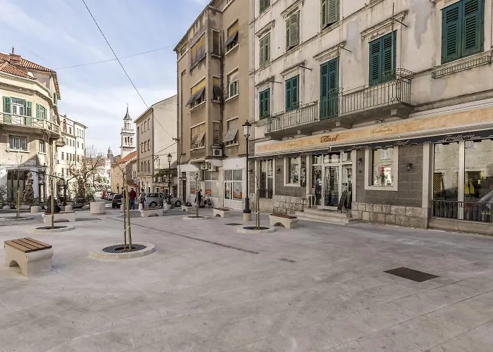 Jupiter Lux Frühstückspension Split