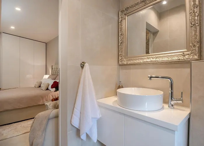 Couette-café Jupiter Lux 4*