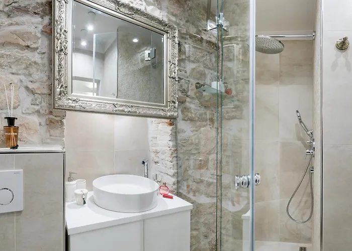 Jupiter Lux Frühstückspension