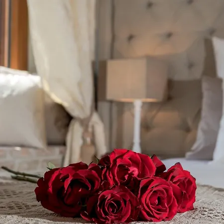 Jupiter Lux Bed and Breakfast