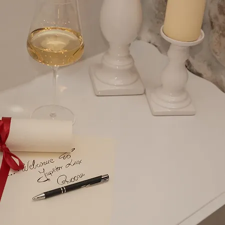 Jupiter Lux Bed and breakfast