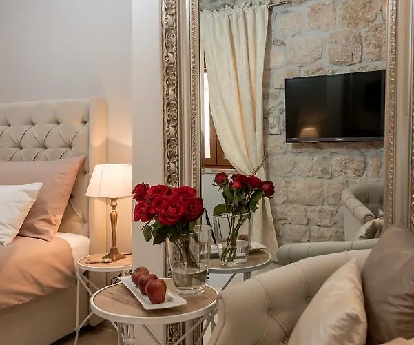 Jupiter Lux 4* Split