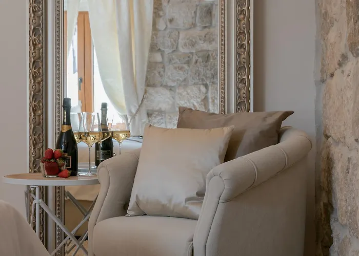 krevet i doručak Jupiter Lux 4*